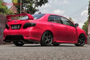 Jarang Nih Toyota Corolla Altis Bergaya Street Racing Pakai Wing Spoiler Segala Gridoto Com