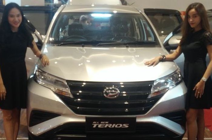 Daihatsu All New Terios yang dipamerkan di OPI Mall Palembang beberapa hari yang lalu.