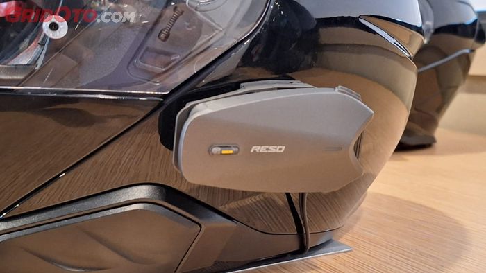 Secepat ini charge atau isi daya baterai Intercom helm Reso Pilot Pro 