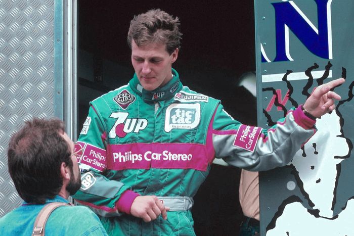 Michael Schumacher dengan seragam balap tim Jordan pada F1 Belgia 1991