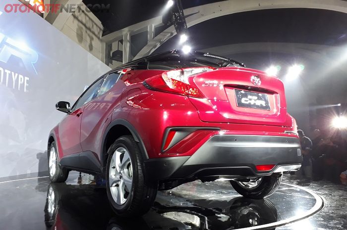 Toyota C-HR menggunakan platform TNGA