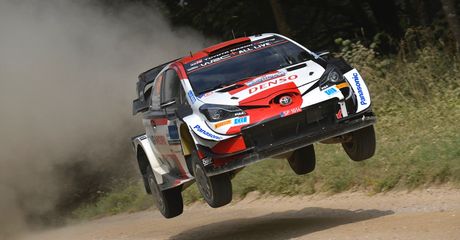 Hari Kedua Reli Estonia 2021 - Kalle Rovanpera Menjauh dari Kejaran Pereli Tim Hyundai