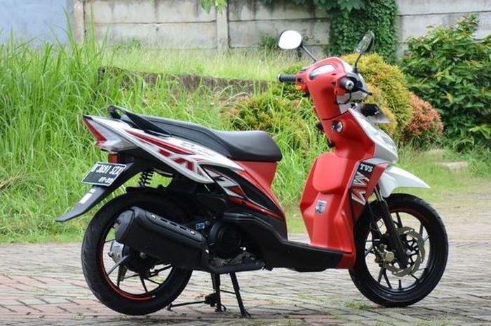 TVS Dazz punya harga lebih murah dari Honda BeAT