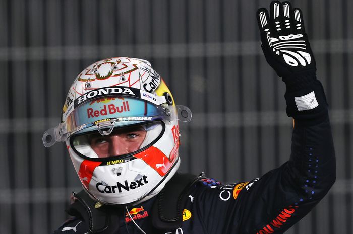 Max Verstappen mundur lima posisi start di balap F1 Qatar 2021 karena mengabaikan kibaran bendera kuning saat kualifikasi