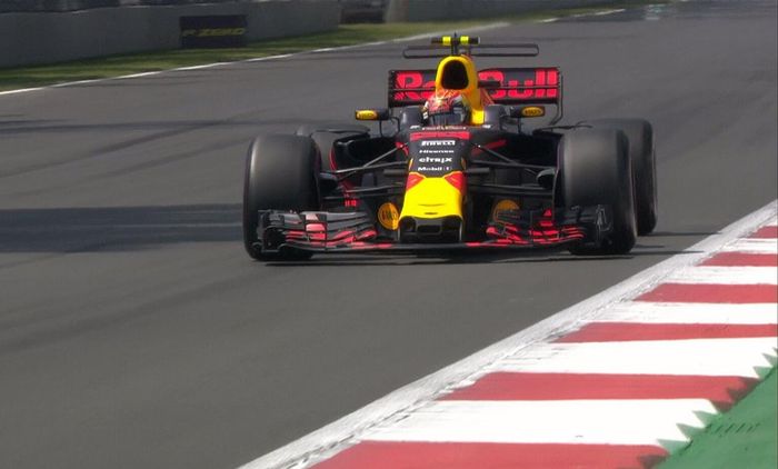 Max Verstappen sempat membuat rekor lap baru pada kualifikasi kedua