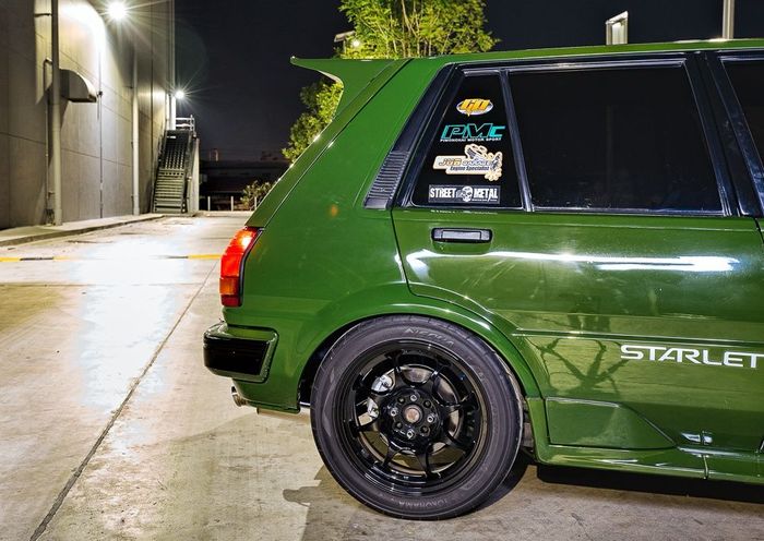 Modifikasi Toyota Starlet kotak pakai pelek  Weds Sport TC05 ukuran 15x6,5 inci