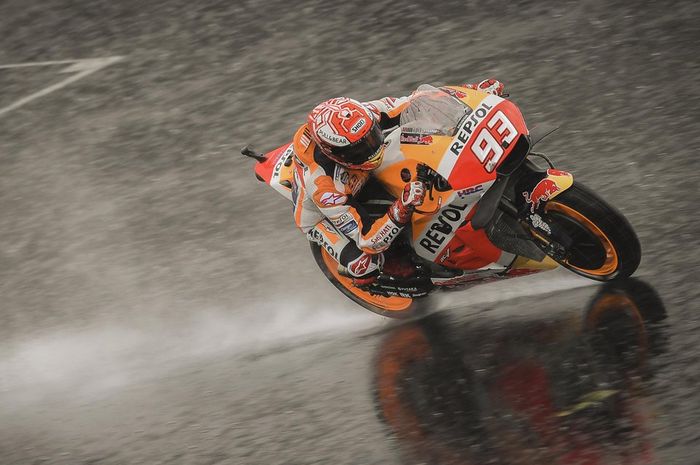 Marc Marquez saat hujan di MotoGP Inggris