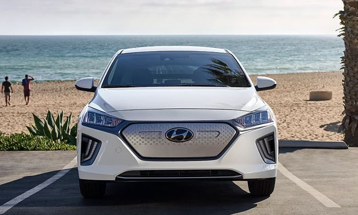 Ilustrasi Hyundai IONIQ