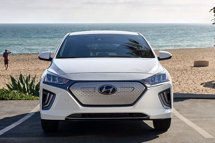 Ilustrasi Hyundai IONIQ