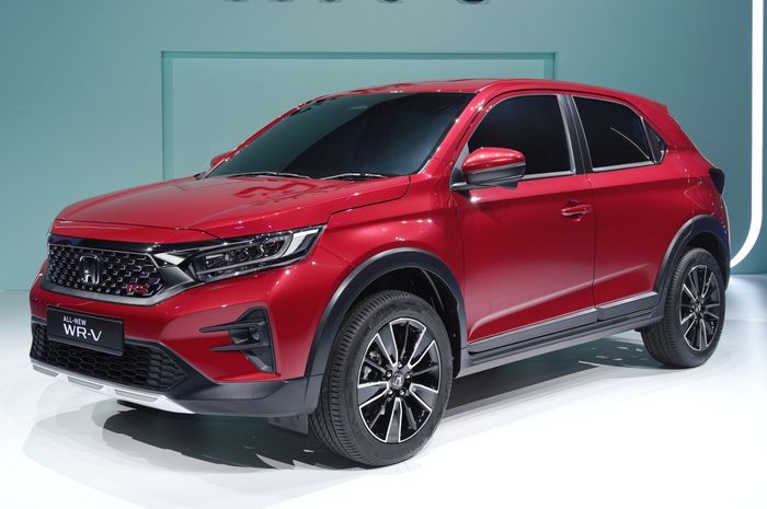 Update harga Honda WR-V RS CVT with Honda Sensing tahun 2026.