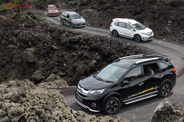 Honda Br V Dibahas Total Mulai Modifikasi Hingga Kelebihan Dan Kekurangan Gridoto Com