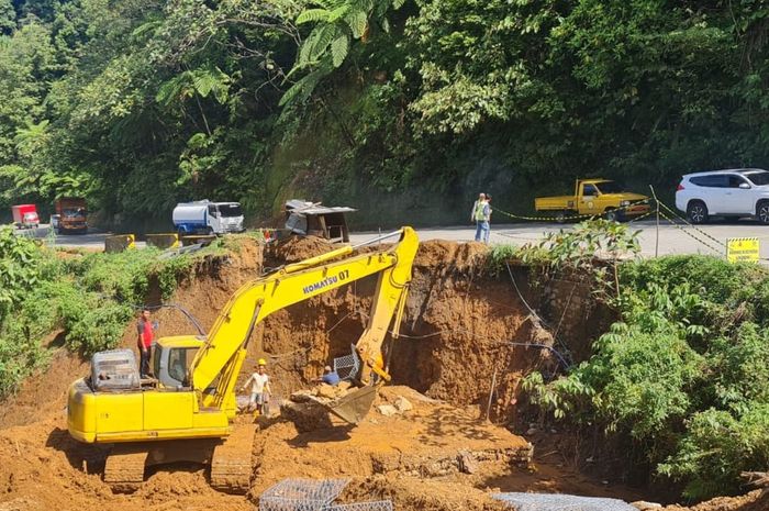 Sering longsor, Kementerian PUPR akan bangun flyover Sitinjau Lauik pada 2023 mendatang