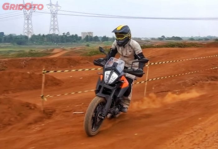 KTM 390 Adventure