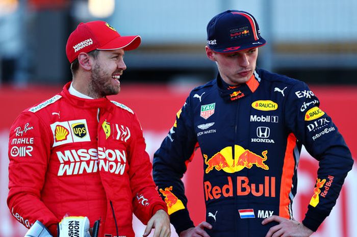 Meski kemungkinannya kecil untuk terwujud, Max Verstappen tak keberatan jika satu tim dengan Sebastian Vettel di Red Bull