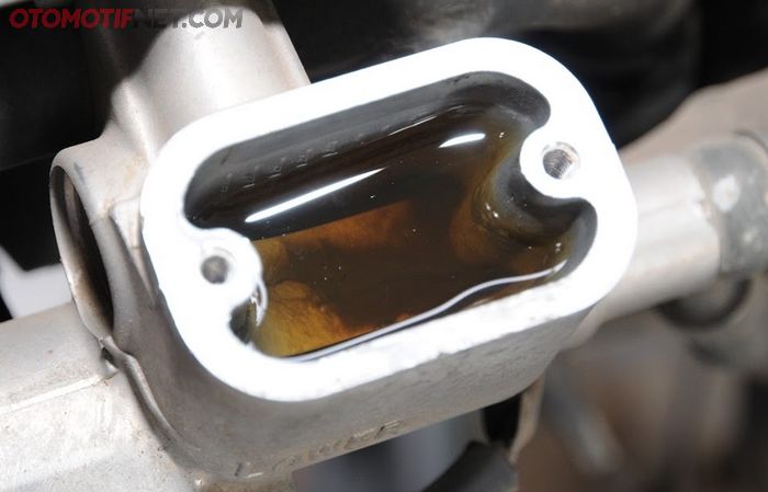 kondisi minyak rem juga harus diperhatikan