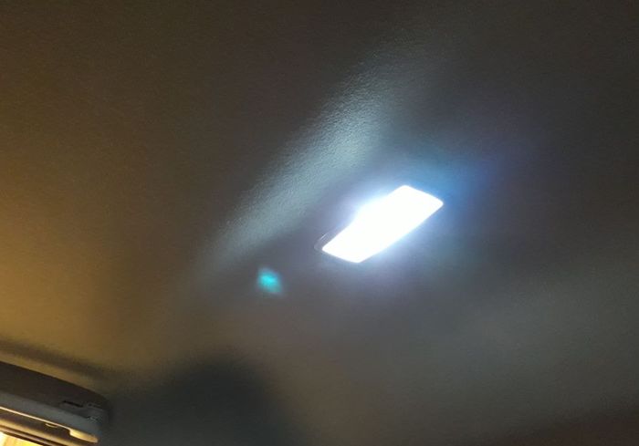 Ilustrasi lampu kabin LED