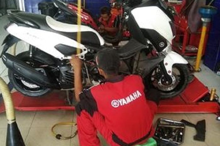 Servis Yamaha NMAX.