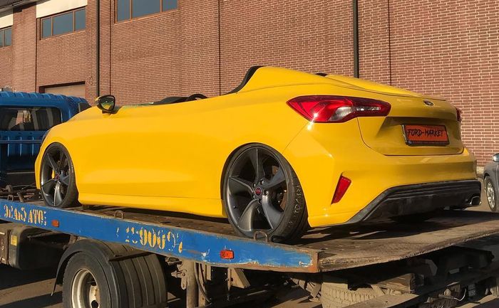 Ford Focus RS jadi speedster