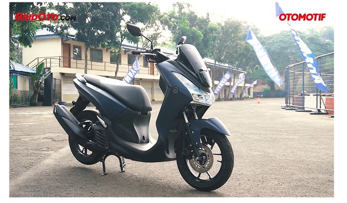 Yamaha Lexi punya desain ala big skutik elegan