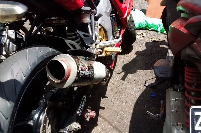 Ilustrasi knalpot bising