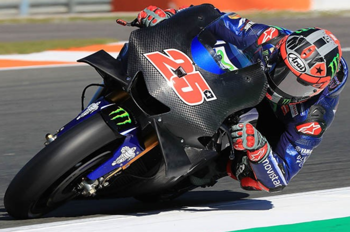 Maverick Vinales menggunakan fairing prototipe di tes pasca-musim MotoGP