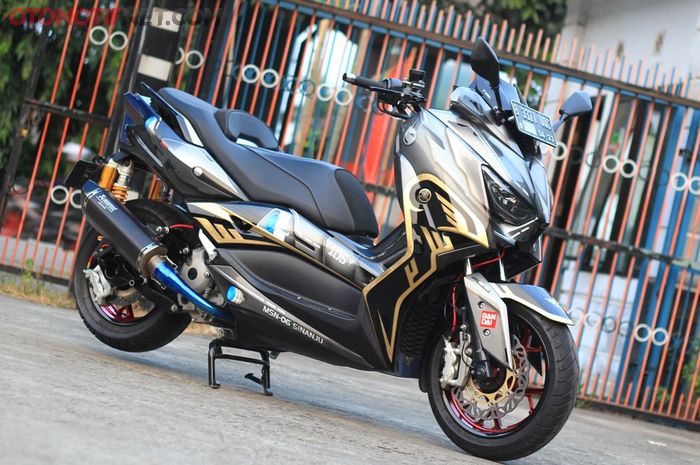 Modifikasi Yamaha XMAX Fat Motorsport