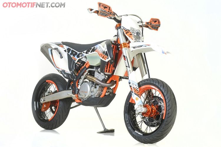 Punya Motor Beringas, Pemilik KTM 350 