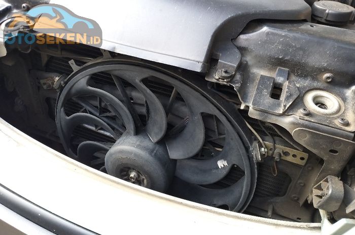 Penyebab extra fan radiator mati