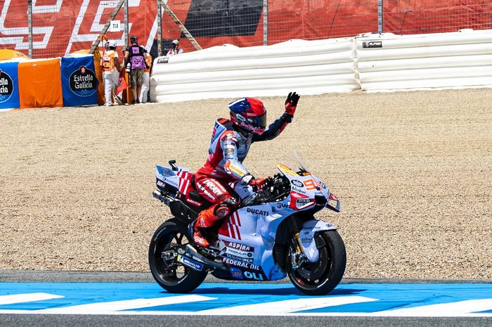 Marc Marquez mengungkap bukan satu tim pabrikan saja yang menjadi opsinya di MotoGP 2025&#96;