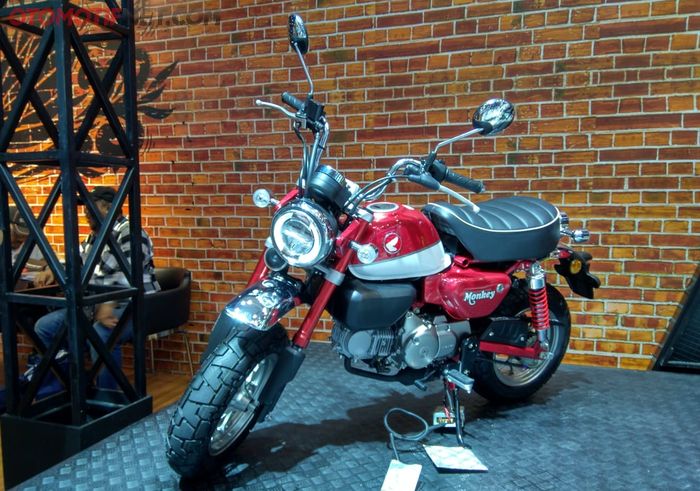Honda Monkey Tampilan Boleh Mini, Tapi Teknologi Superbike Ada Disini