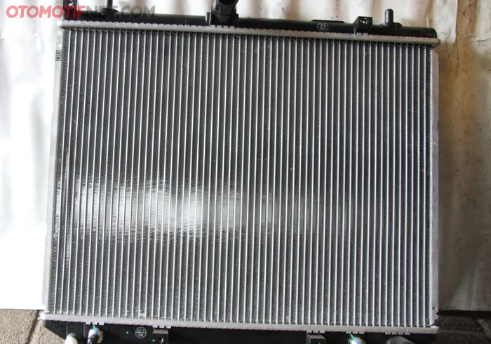 Ilustrasi sirip pada radiator