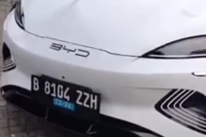 BYD Seal pakai pelat khusus ZZH yang ternyata palsu