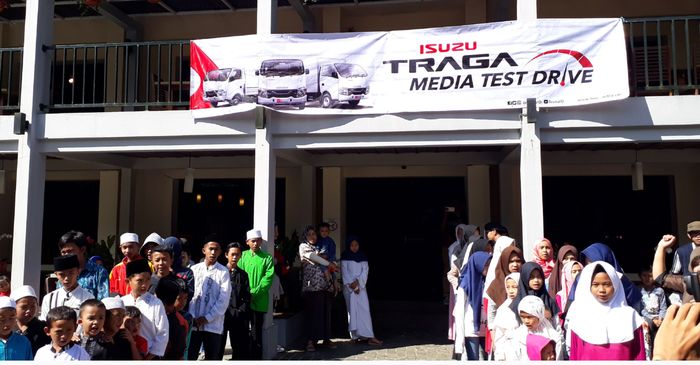 Isuzu Traga media Test drive