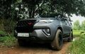 Toyota Fortuner Main Simpel Signifikan, Garang Berbaju Serba Hitam