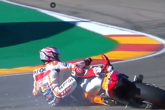 Marquez crash pada sesi warm up MotoGP Aragon
