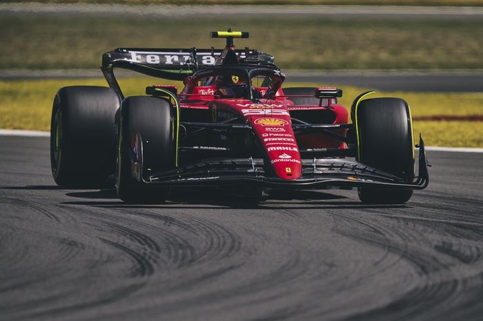 Carlos Sainz diisukan meninggalkan Ferrari