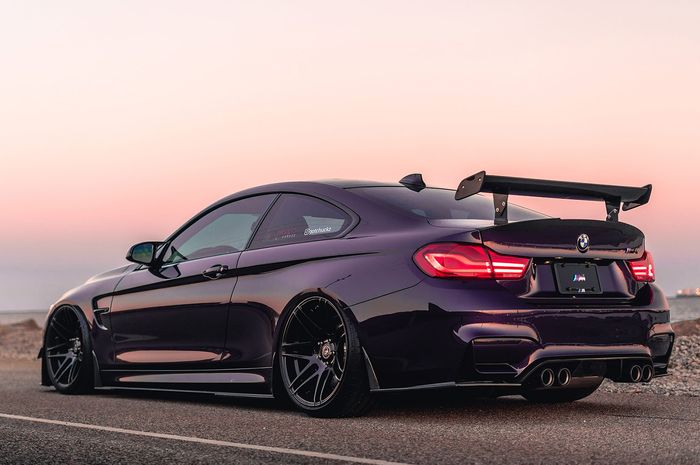 BMW M4 edisi spesial pakai warna Daytona Violet