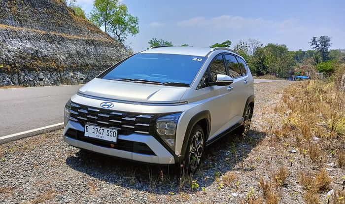 Hyundai Stargazer X warna gold matte, cara bersihkan eksteriornya tidak boleh asal cuci