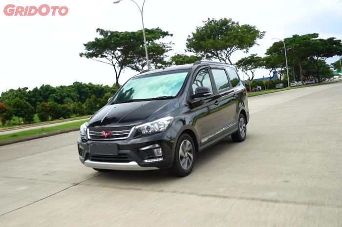 Wuling Confero S 1.5 C MT