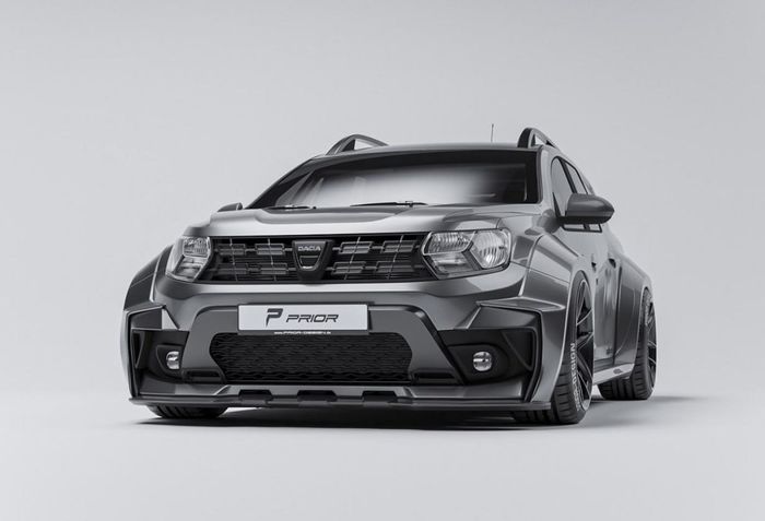 Aplikasi wide body bikin Renault Duster makin agresif bergaya street racing