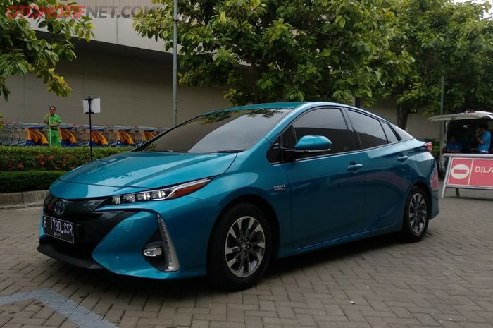 Toyota sudah jual 2.100 unit mobil hybrid di Indonesia sejak 1997, yakni saat pertama kali Toyota Prius dipasarkan di tanah air.