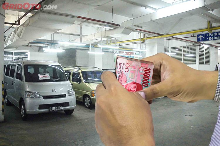Bunga kredit mobil bekas