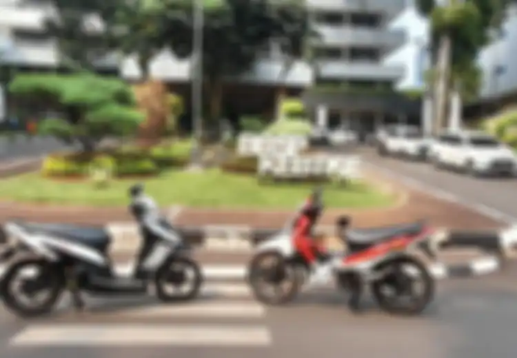 Mau Motor Konversi atau Motor Listrik yang Tinggal Gas? 