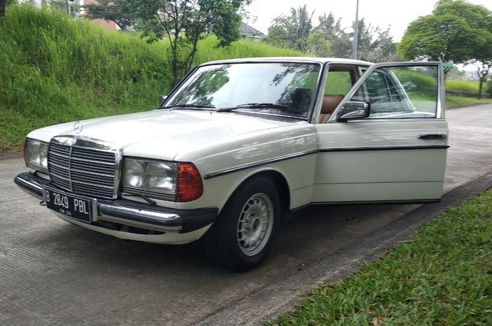 Mercedes-Benz W123 280E