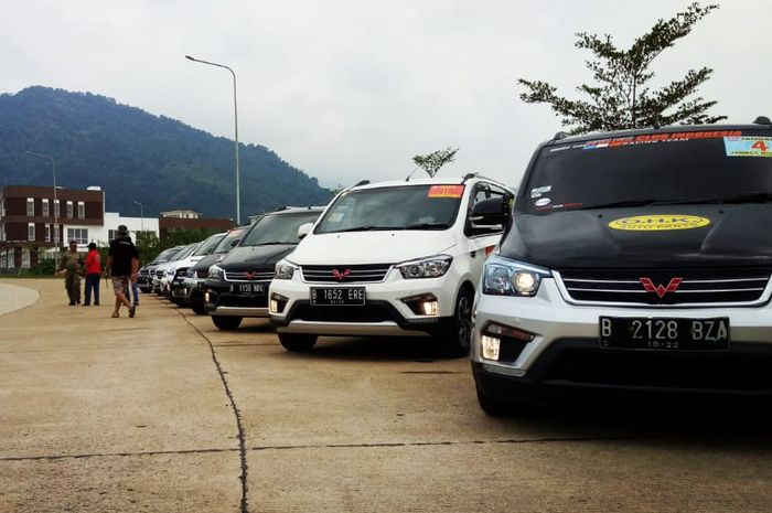 Deretan mobil Wuling di acara jamnas dan munas WLCI