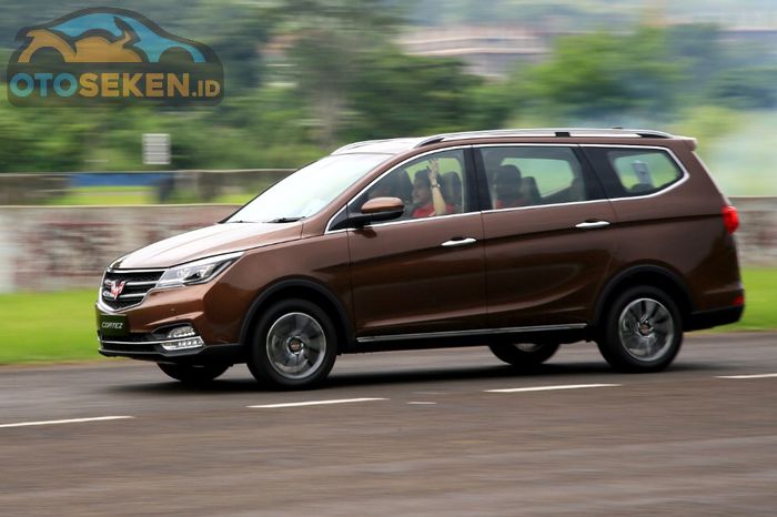 Wuling Cortez 1.8L i-AMT 2018