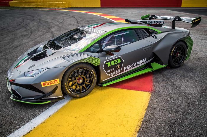 Seri kejuaraan Lamborghini Blancpain Super Trofeo 2018 semua peserta menggunakan spek mobil Huracan Super Trofeo Evo baru