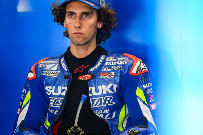 Pembalap Suzuki Ecstar, Alex Rins tak mampu menyembunyikan rasa kecewanya lantaran gagal finis di MotoGP San Marino 2019