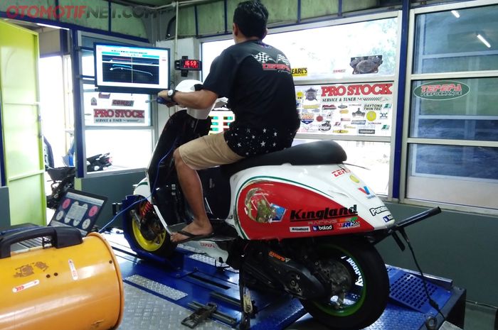 Upgrade performa Vespa Primavera untuk balap