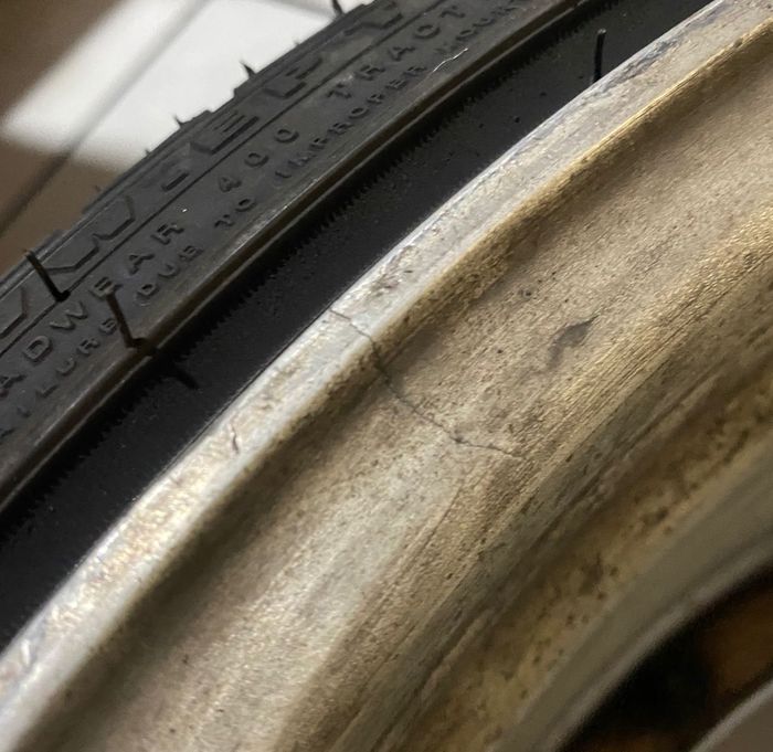 Pelek retak masih bisa diperbaiki asal tidak parah kerusakannya